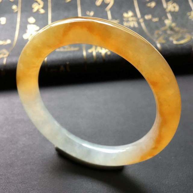 翡翠|佩戴翡翠的九大好处,你知道几点呢?