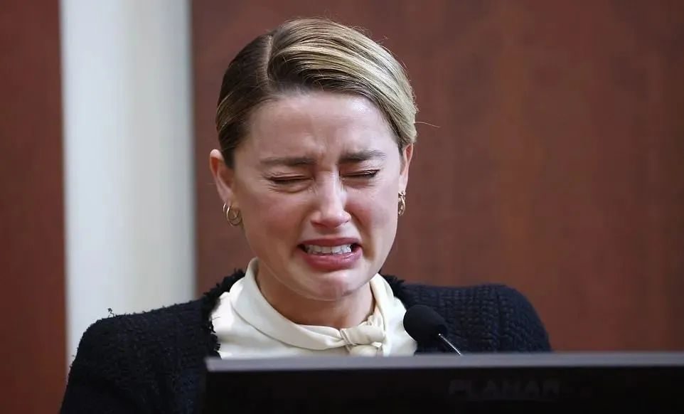 中国超模|撑破礼服的卡戴珊,也没能抢走这位中国超模的风头!真叫人羡慕