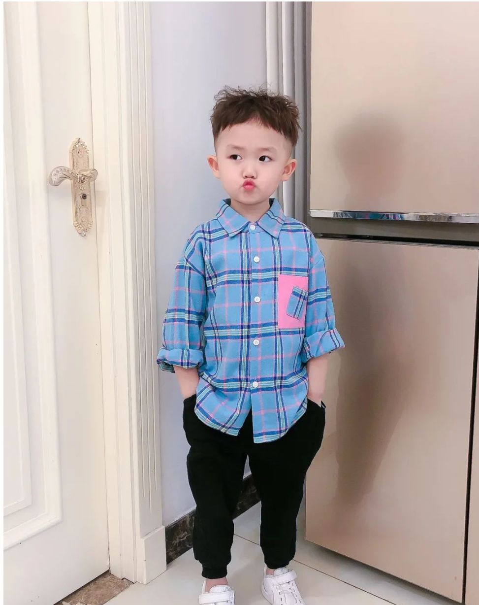 色彩搭配 天热小男孩剪什么发型?寸头锅盖头纹理烫,10几款任你挑选