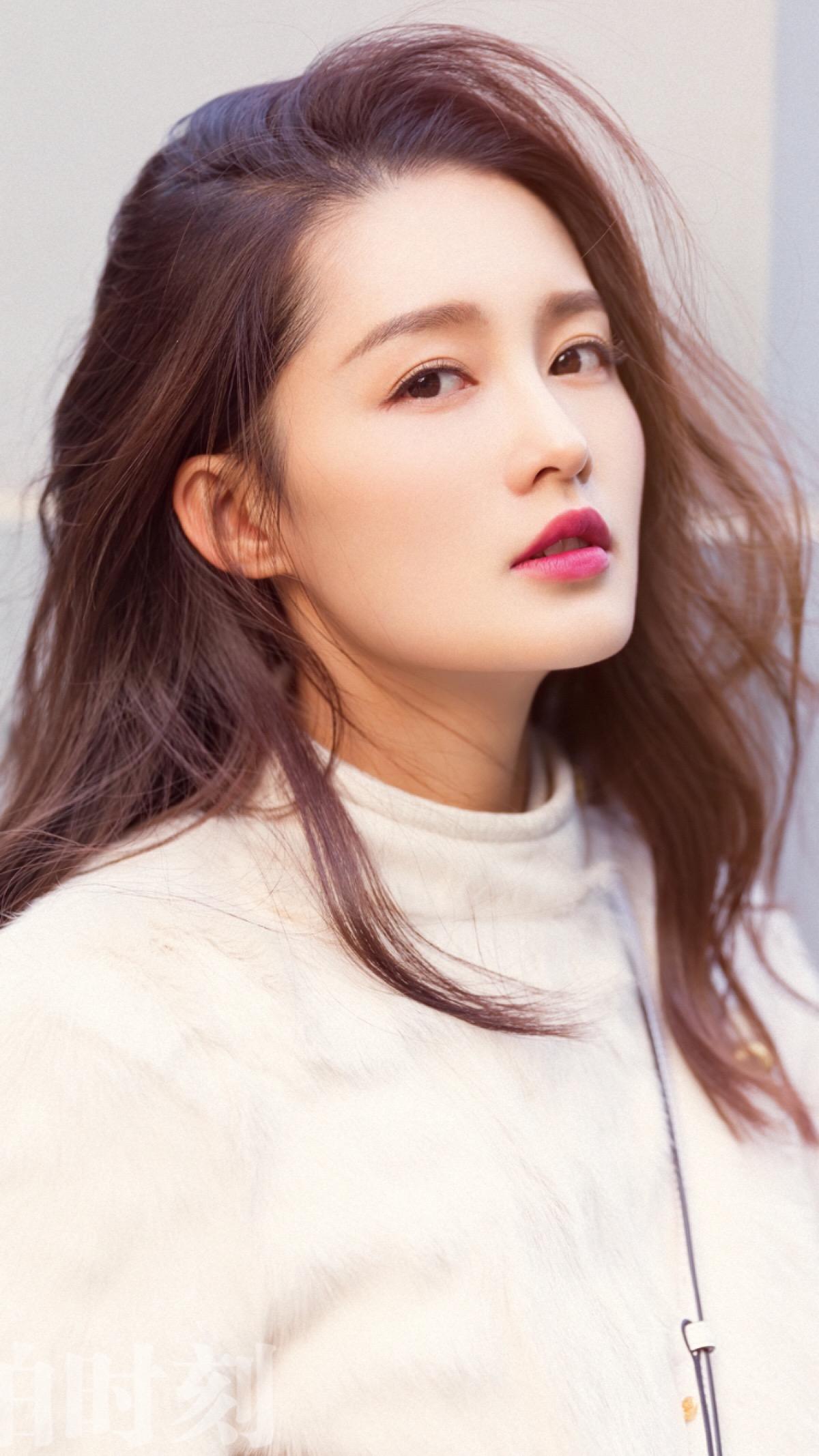 李沁|李沁，“鸡腿”少女