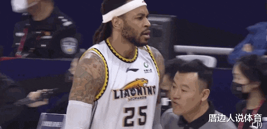 周鹏|曝周鹏诊断结果出炉！轻微脑震荡需静养 广东陷入绝境还有奇迹吗
