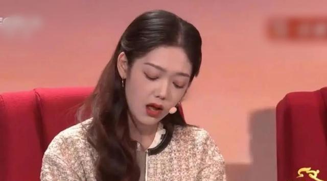 央视春晚|《好声音》三美同上央视春晚,为什么希林娜依高独占鳌头