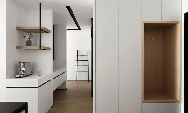 64㎡轻奢两居室,柜子设计是最大亮点,颜值高又好用,值得借鉴!