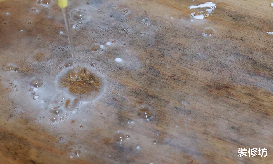 “砧板”变黑又发霉,别用热水泡!教你几招,干净又卫生