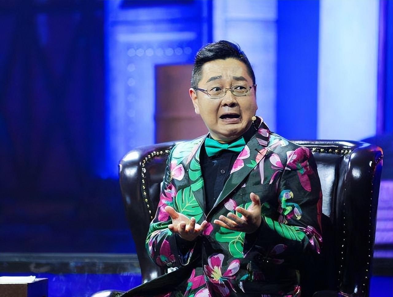 大学生|“央视名嘴”张绍刚:走到今天这个地步,怪不得别人