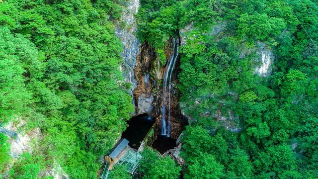 洛阳|河南旅游必去的瀑布群，景色美如画，最适合带孩子和家人避暑玩水