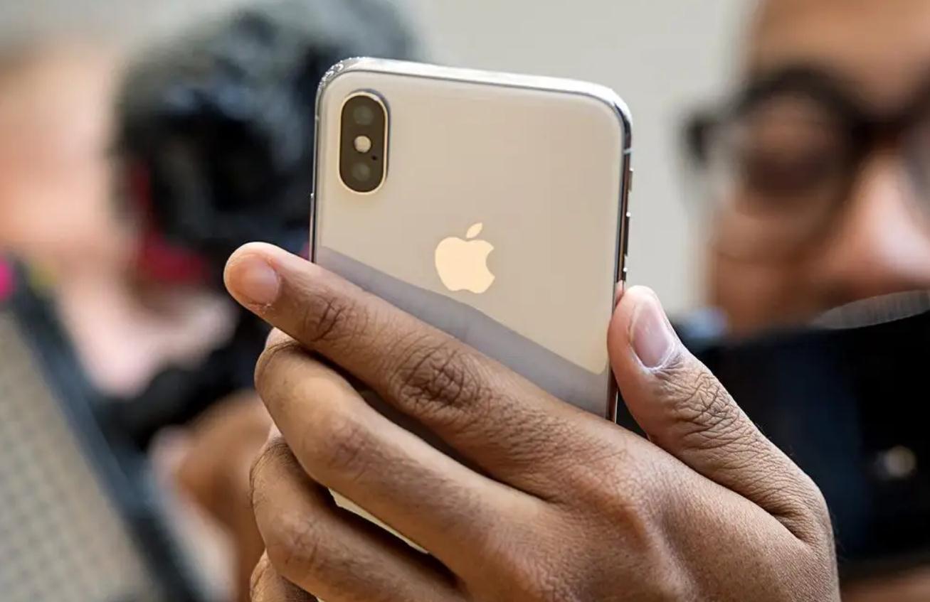 iqoo|为什么曾经“力挺”国产手机的用户,又悄悄用回了iPhone?