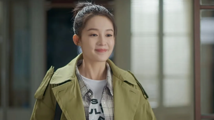 奈何boss爱上我|鹅厂捡到宝了！《奈何BOSS爱上我》闷声热播，更8集就吊足我胃口