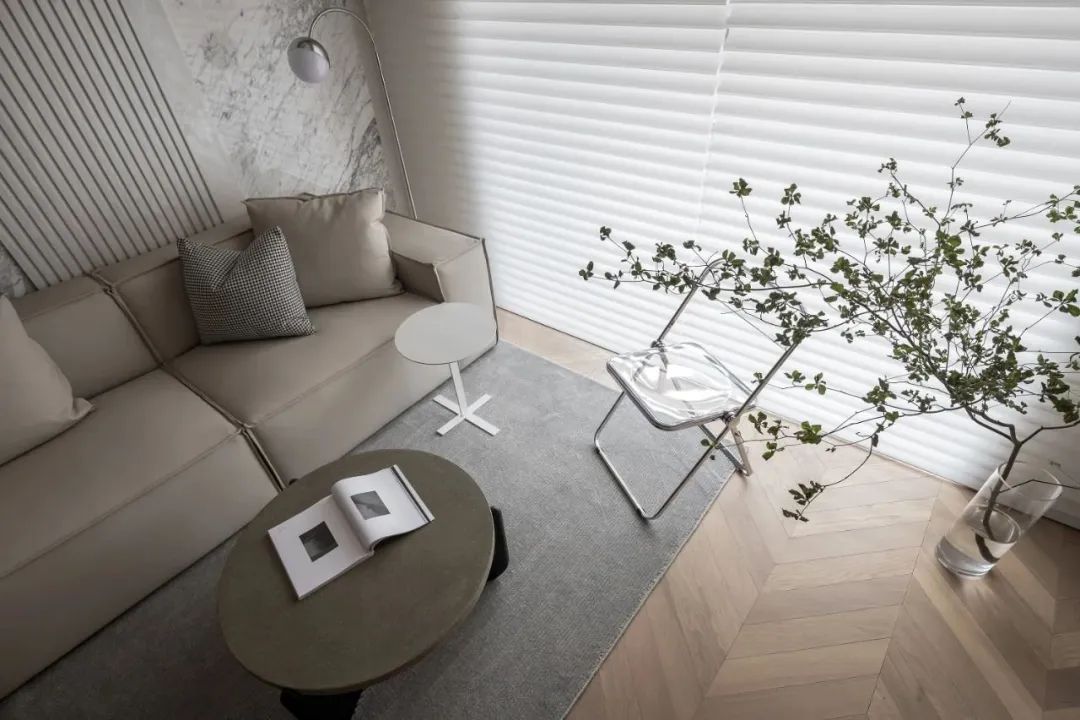 108㎡简约高级灰,没有过多颜色,打造安静舒适的家!