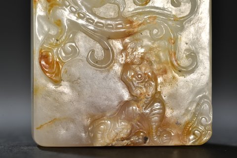 和田玉籽料|和田玉籽料龙争虎斗牌