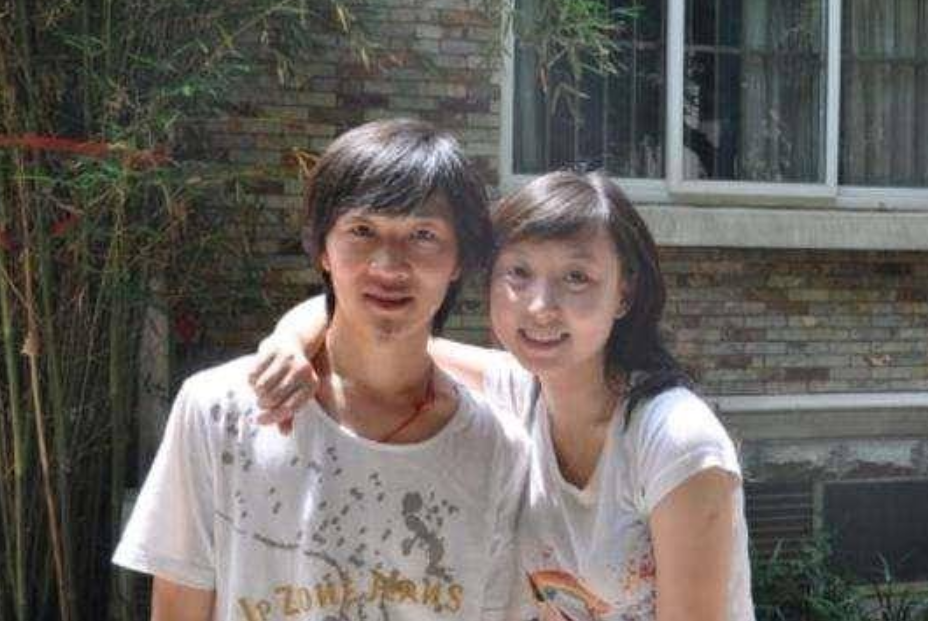 主持人|知名主持人魏笑：新婚24小时离世，丈夫至今独身，父母仍在思念