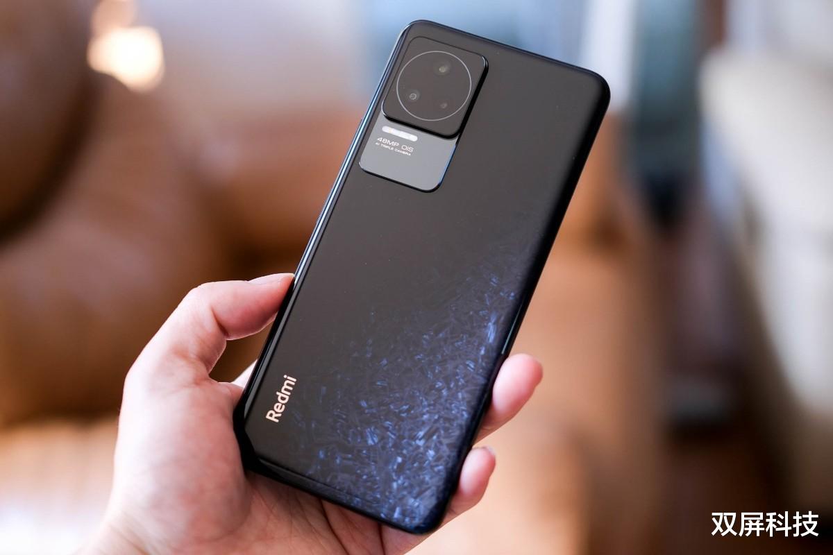 红米手机|5500mAh+2K柔性屏,售价仅2399元,同价位配置天花板