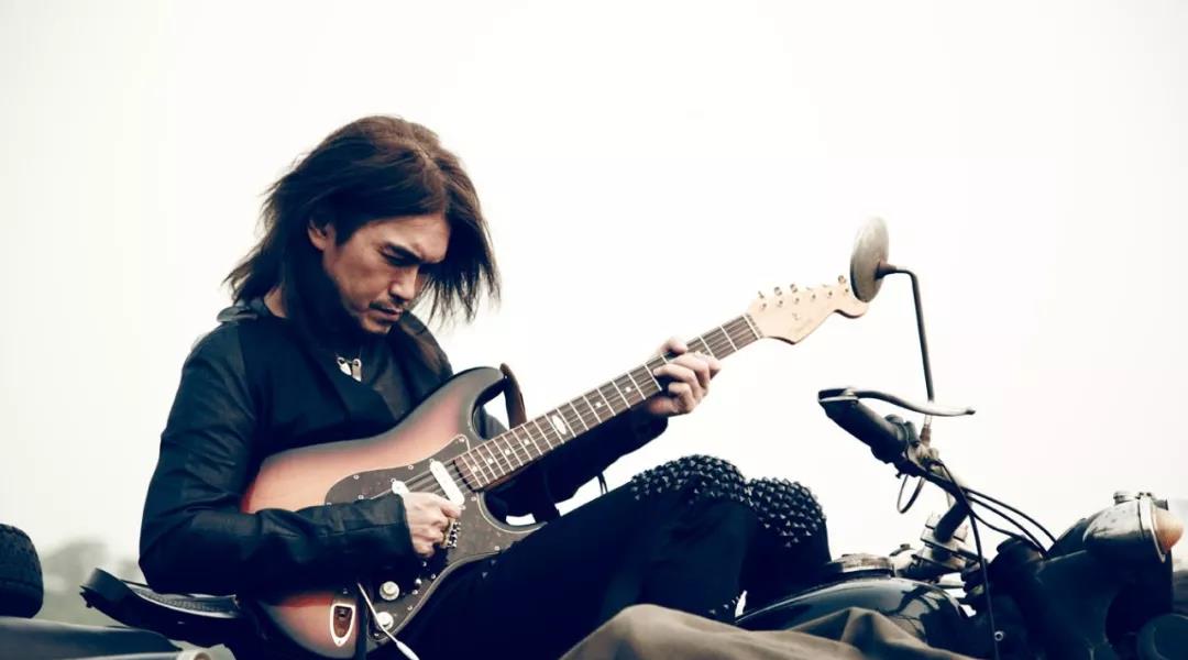 迪克牛仔|摇滚老炮迪克牛仔:绰号“老爹”,23年前火遍全国,如今走穴为生