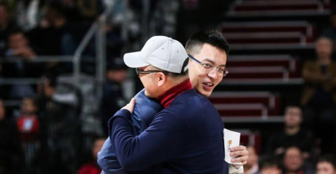 周琦|喜讯！周琦加盟CBA辽宁迎来可能，两大因素促使，周琦妻子介入