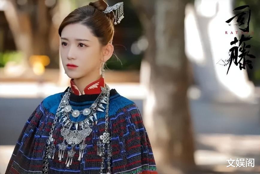 医生|《余生》中2个神仙配角，每次一出场，都像极了看剧吃瓜的我