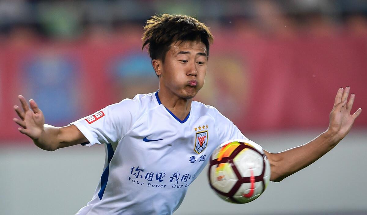 李霄鹏|3名U23！李霄鹏为国足打上鲜明烙印 李太守这绰号可不是白叫的