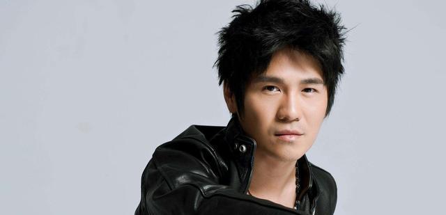 王祖蓝|比老婆矮的8位男星,最长已相伴30年,在才华面前,身高不值一提