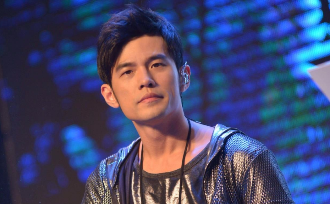 周杰伦|20年前周杰伦10天写50首歌,为何如今时隔6年,出不了新专辑?