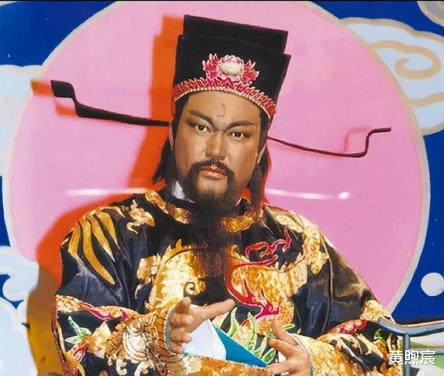 金超群|“包青天”金超群:娶初恋,妻子为他退出娱乐圈,结婚35年无绯闻