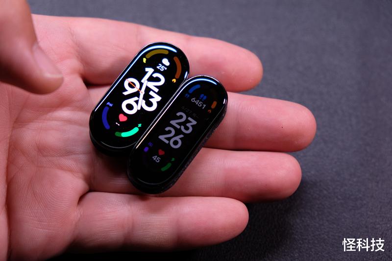 零售业|屏幕更大，模式更多，续航更长，新品小米手环7开箱体验