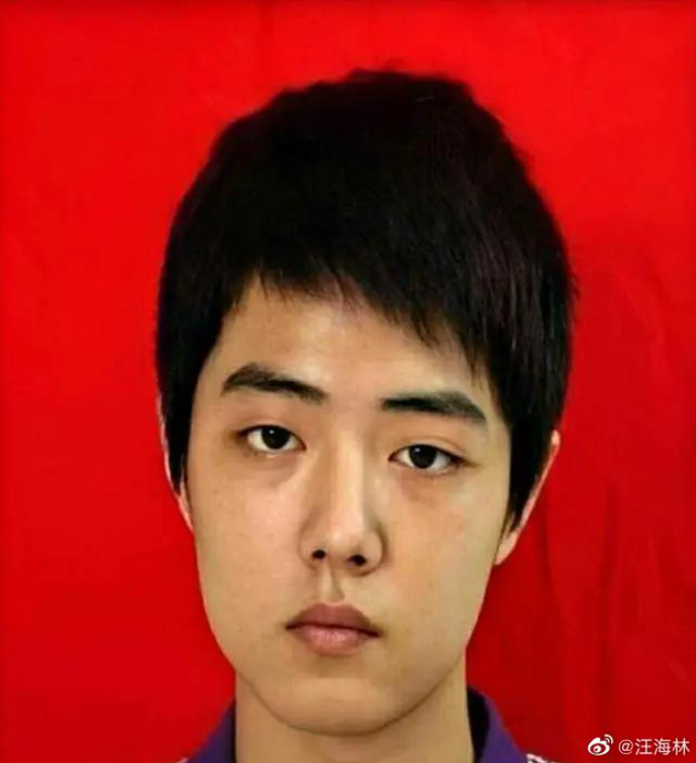 肖战|《余生》刚开播，肖战又被知名编剧内涵，粉丝怒怼上万条私信