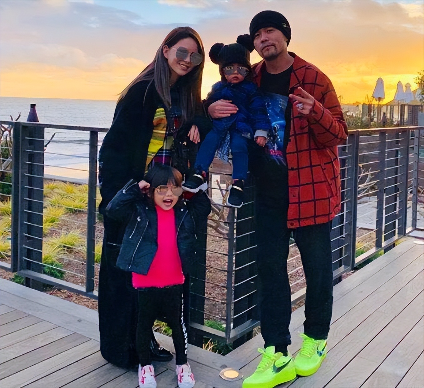 昆凌|发生什么了?刚宣布“封肚”半个月,昆凌又说可能为周杰伦生四胎