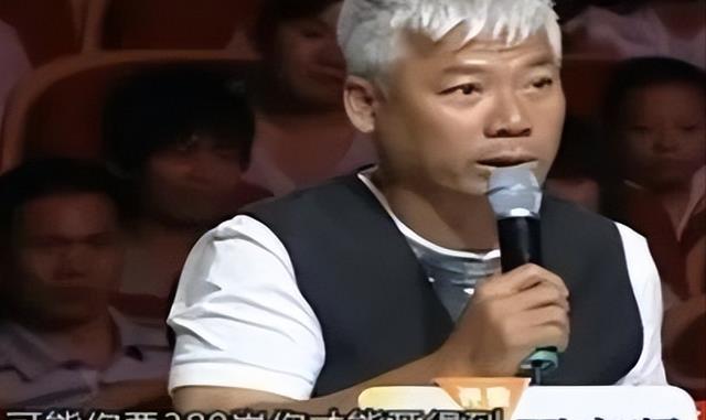 演唱会|当年扬言开10万人演唱会，今直播间不足200人，安与骑兵为何不火