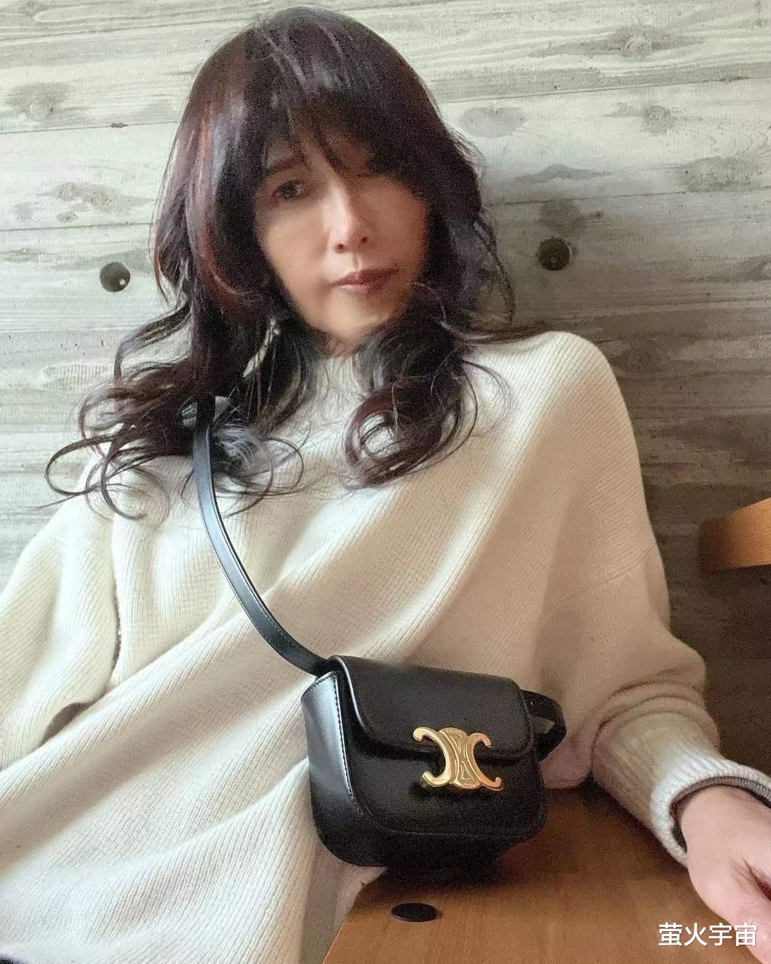 万茜|49岁木村拓哉晒新发型，浓颜美男变盐系小奶狗，工藤静香秀直角肩