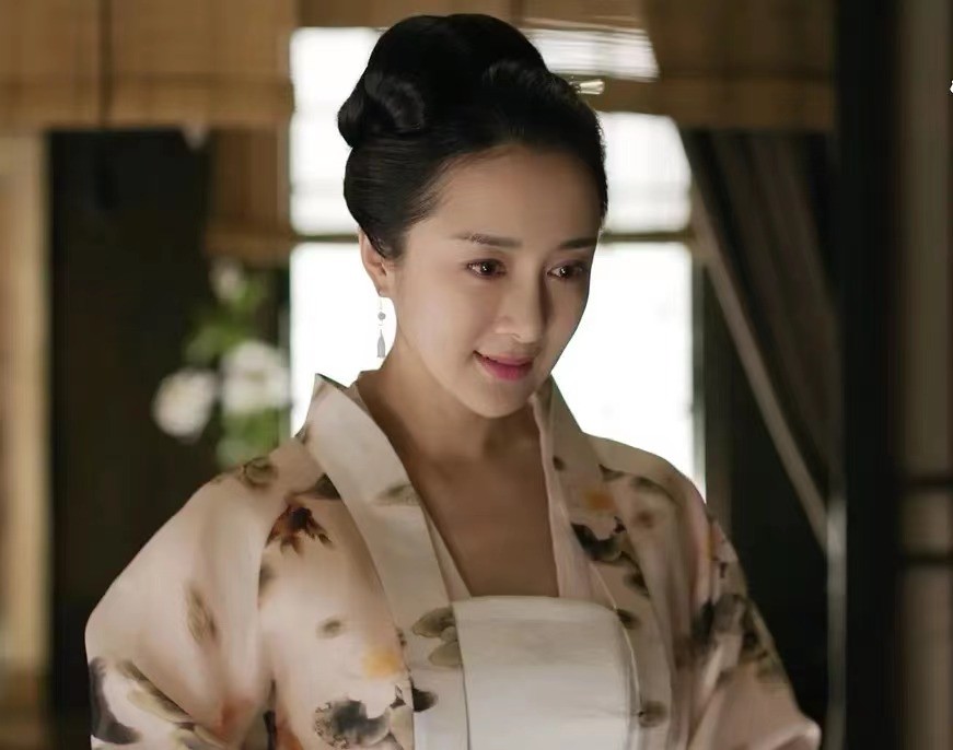 天下人家|《天下人家》开播，于和伟携“国民媳妇”刘涛主演，爆款预定