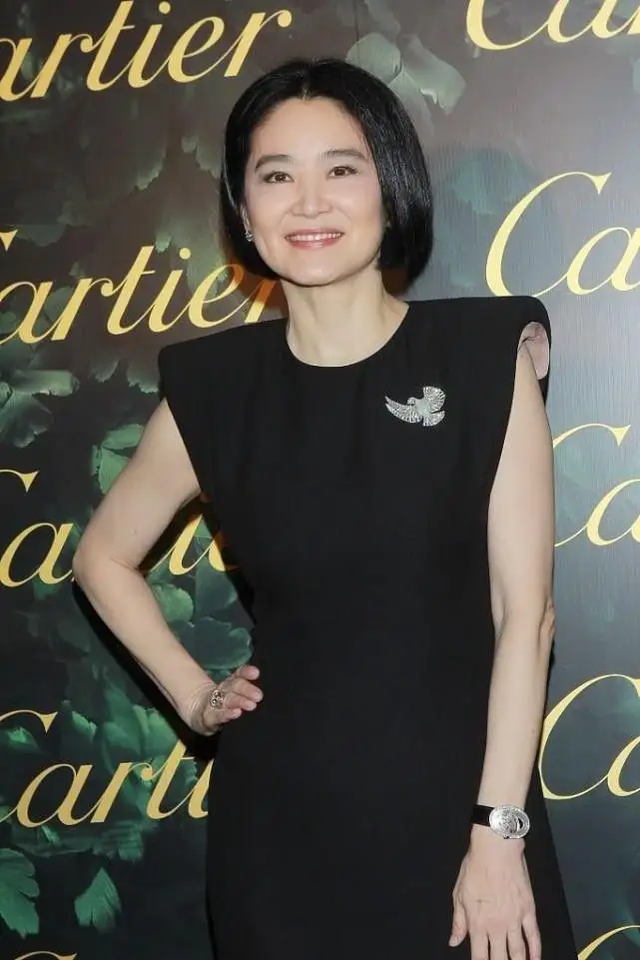 连衣裙 有这4个特征的女人，年纪越大越吃香，这种长相叫“富贵脸”