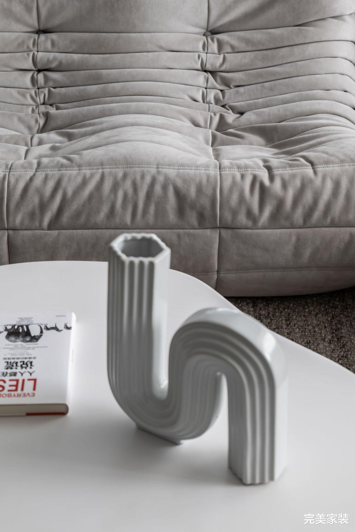 商住|杭州一位40岁单身女白领，花20万改造150㎡的家，细节之处令人赞叹！