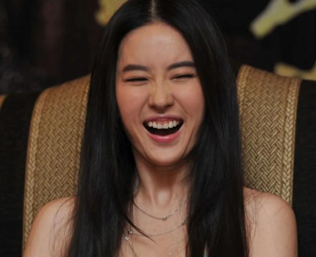 物理防晒 身材丰腴的女星,刘亦菲健身但不刻意减肥,杨紫说自己最瘦100斤