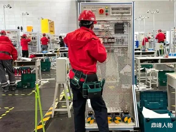 甘井子|别再无动于衷了，谁都不缺机会，混得差只因你不够痛苦