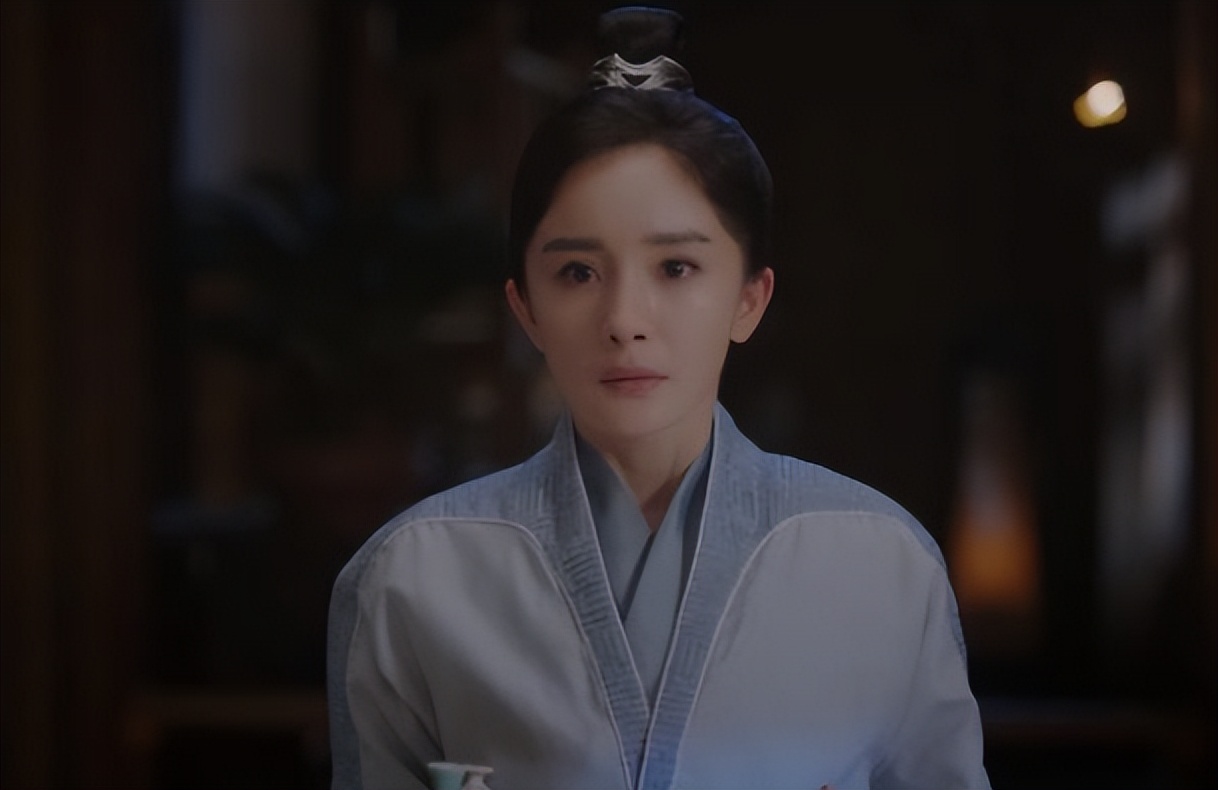 李小冉|《林深见鹿》李小冉掴多少年轻女演员的脸？给你们看看啥叫女人