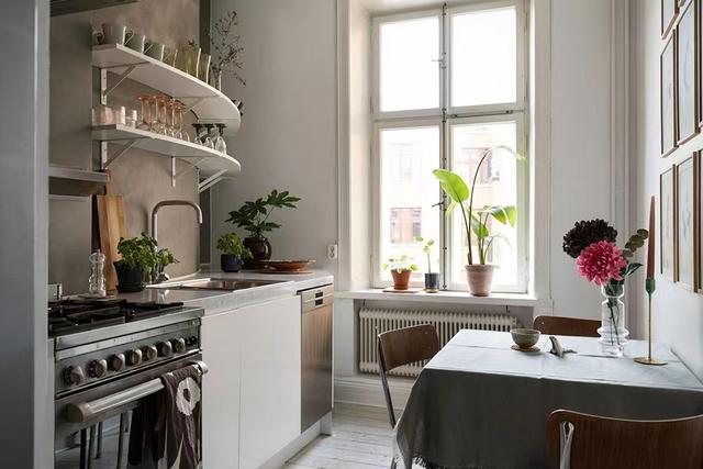 他家57㎡老房走红了,米色绿色不豪华却温馨治愈,那叫一个舒心