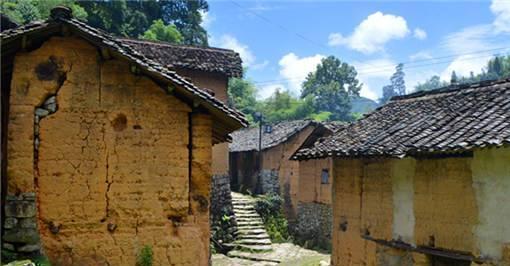 携妻隐居深山,两人把积蓄“350万”花完,现状不由令人感叹!