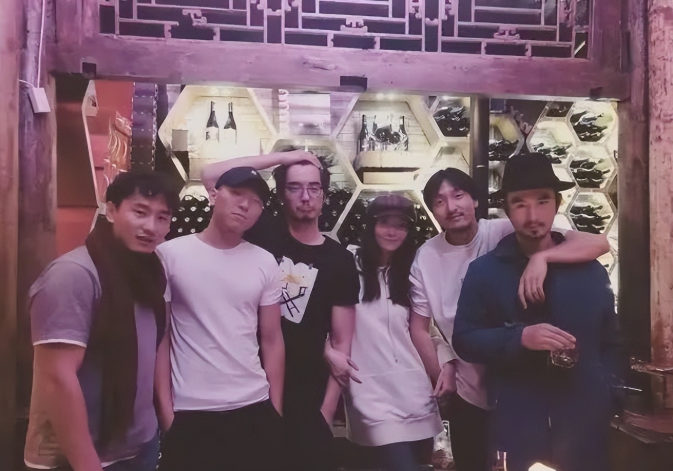 王传君|王传君大方公开恋情，为齐溪新综艺加油，两人此前被爆已隐婚生子