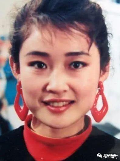 盖丽丽|还记得美女演员盖丽丽吗？搭档陈道明火遍全国，结婚后退隐被宠成公主