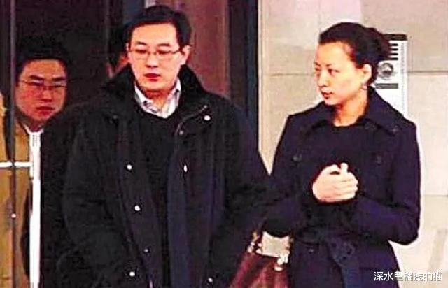 董卿|隐形富豪到负债累累，密春雷消失了！董卿会成为下一个刘涛吗？