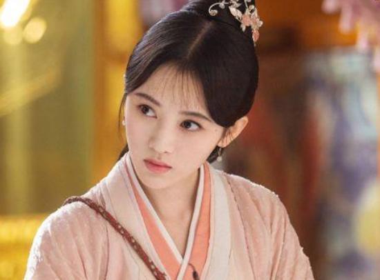 迪丽热巴|白鹿、热巴、鞠婧祎等90后女星，演过的古装女主剧，你最看好谁呢