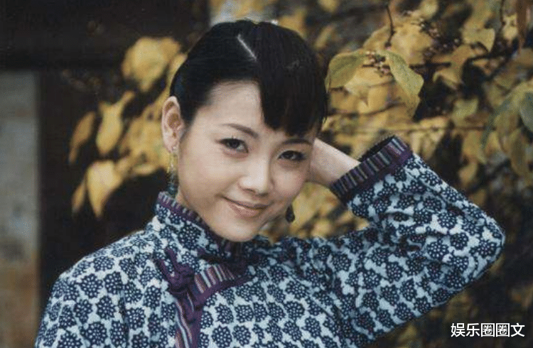 戴娆|歌星戴娆：35岁嫁清华学霸，是完美的贤妻良母，结婚十多年生俩娃