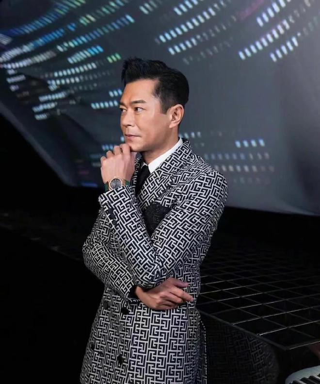 秦岚|古天乐回应父母催婚:吹吹气球就好啦,不要催我