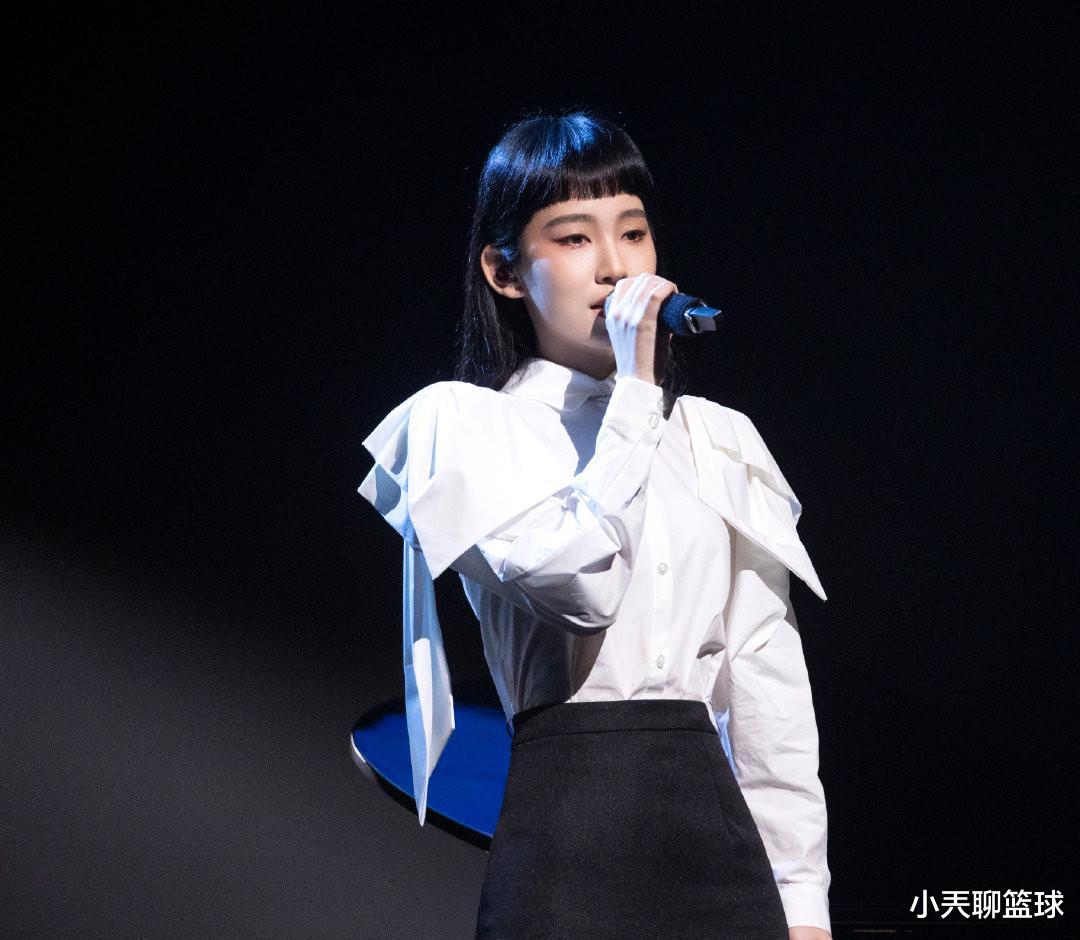 李克勤|李健李克勤《声生不息》开播,16歌手分队PK,男队惨败第一名注水