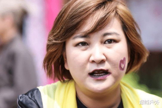 贾玲 贾玲又长胖了，如今已经胖的无法工作了