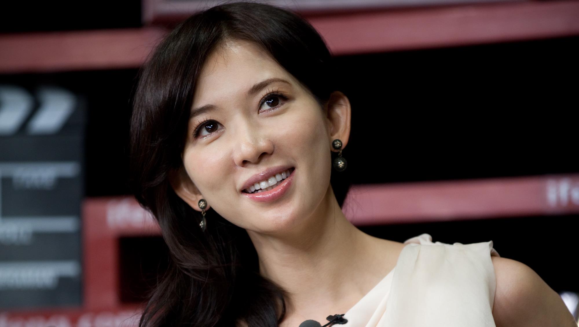 林志玲|林志玲结婚3年了，嫁给日本男人，到底过得幸不幸福？