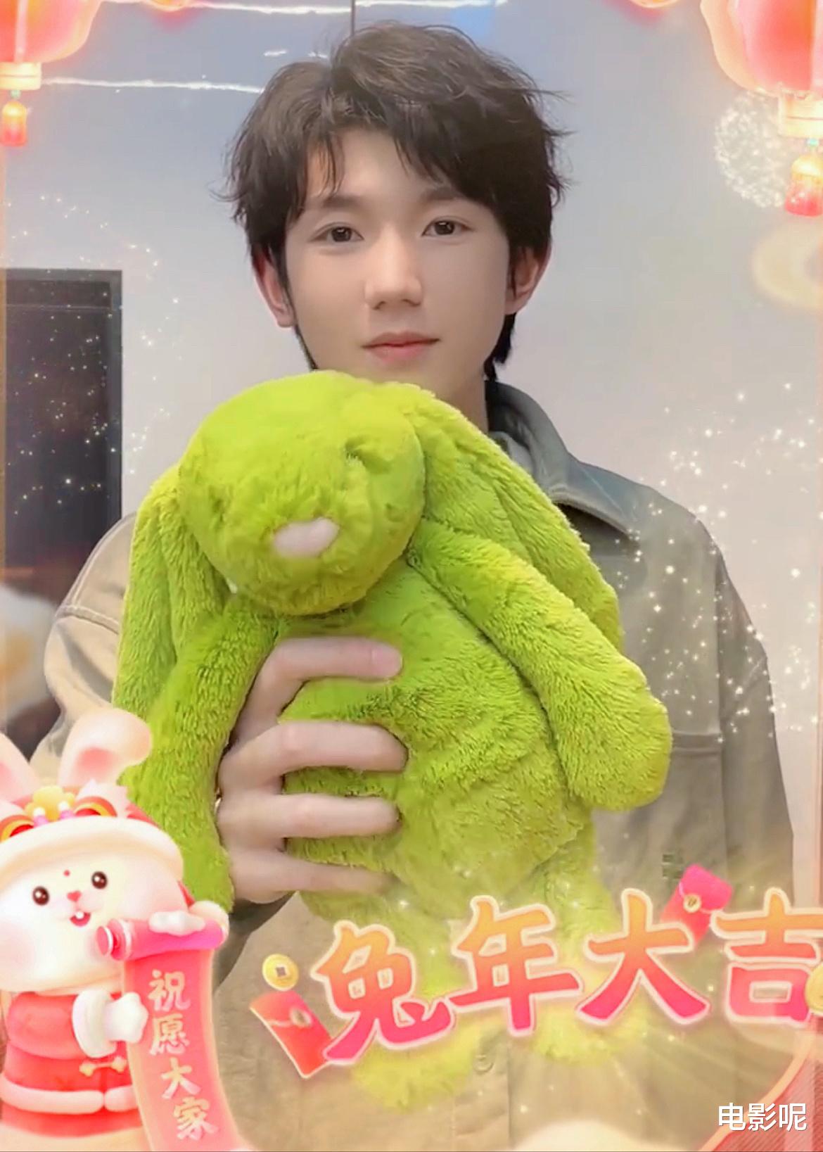 郭雪芙|王源《灿烂灿烂》获得发行许可证,机长高远指日可待!