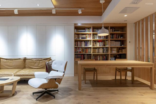 120平米简约原木风格，暖系灯光，照亮生活的美感