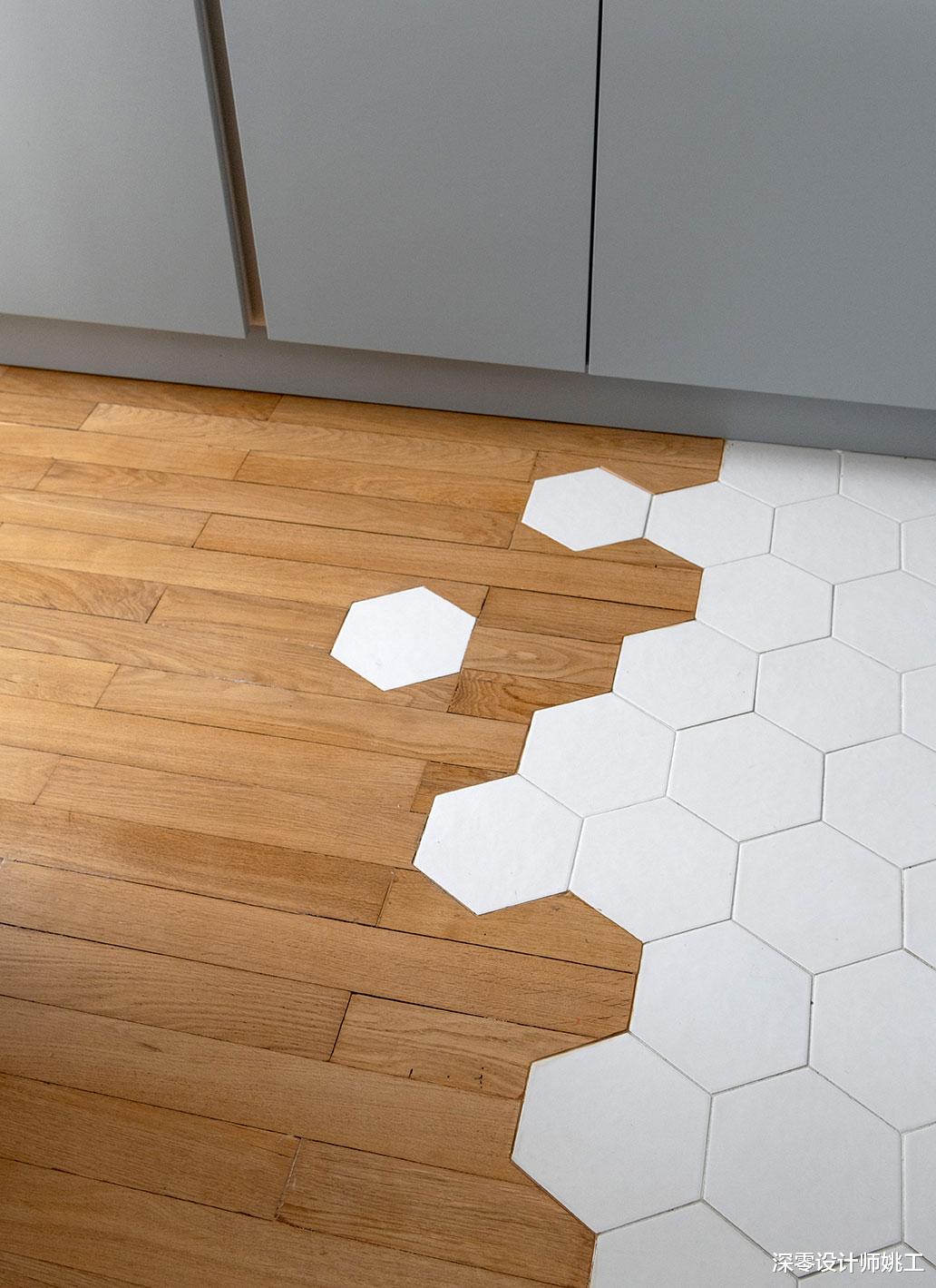 拒绝花里胡哨，98㎡坚持极简风，天花板不吊顶不做造型，看着整洁舒适