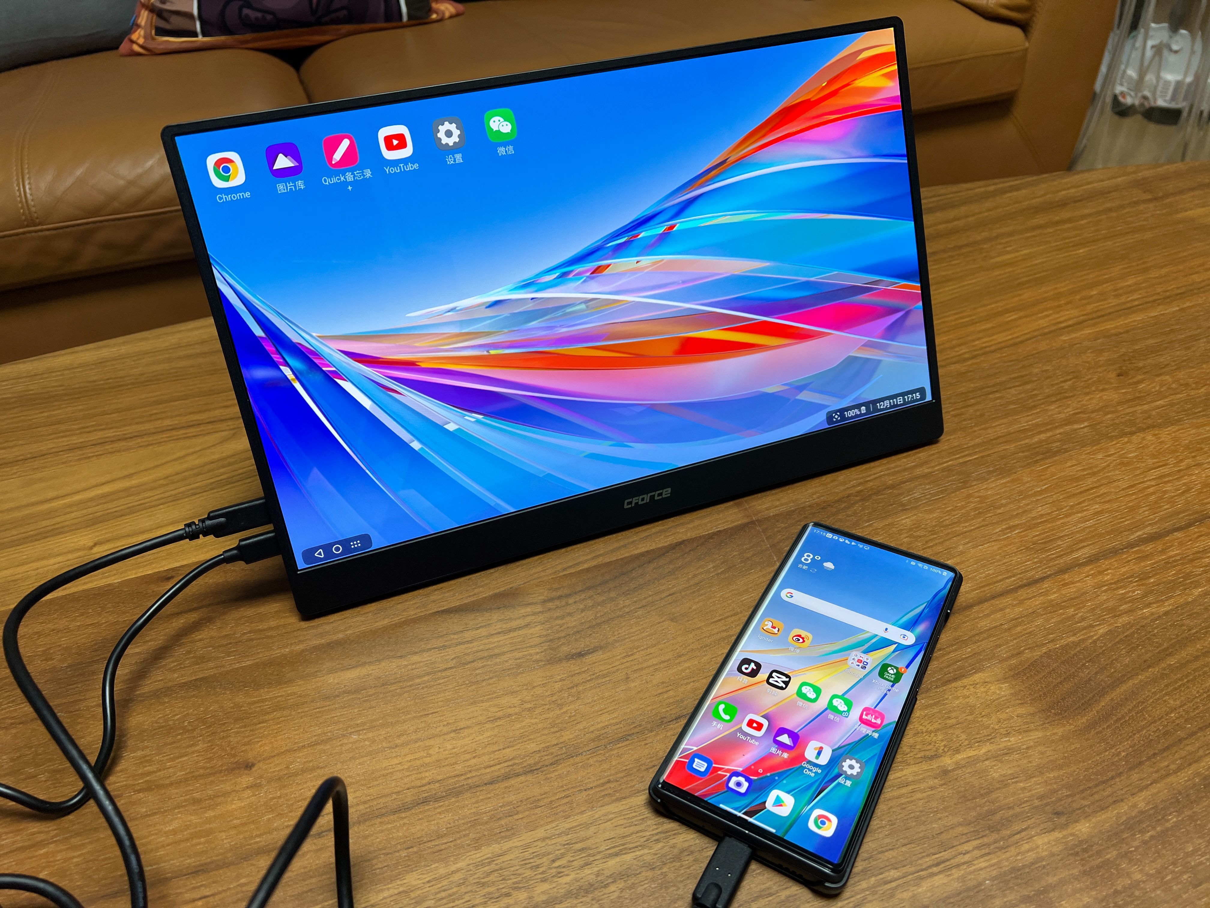 苹果|年轻人的第一块OLED？Mac、次时代的完美搭档：CForce便携屏体验