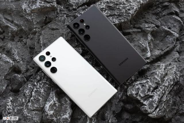 主板|图赏:三星 Galaxy S22 Ultra可能是今年最好看的手机